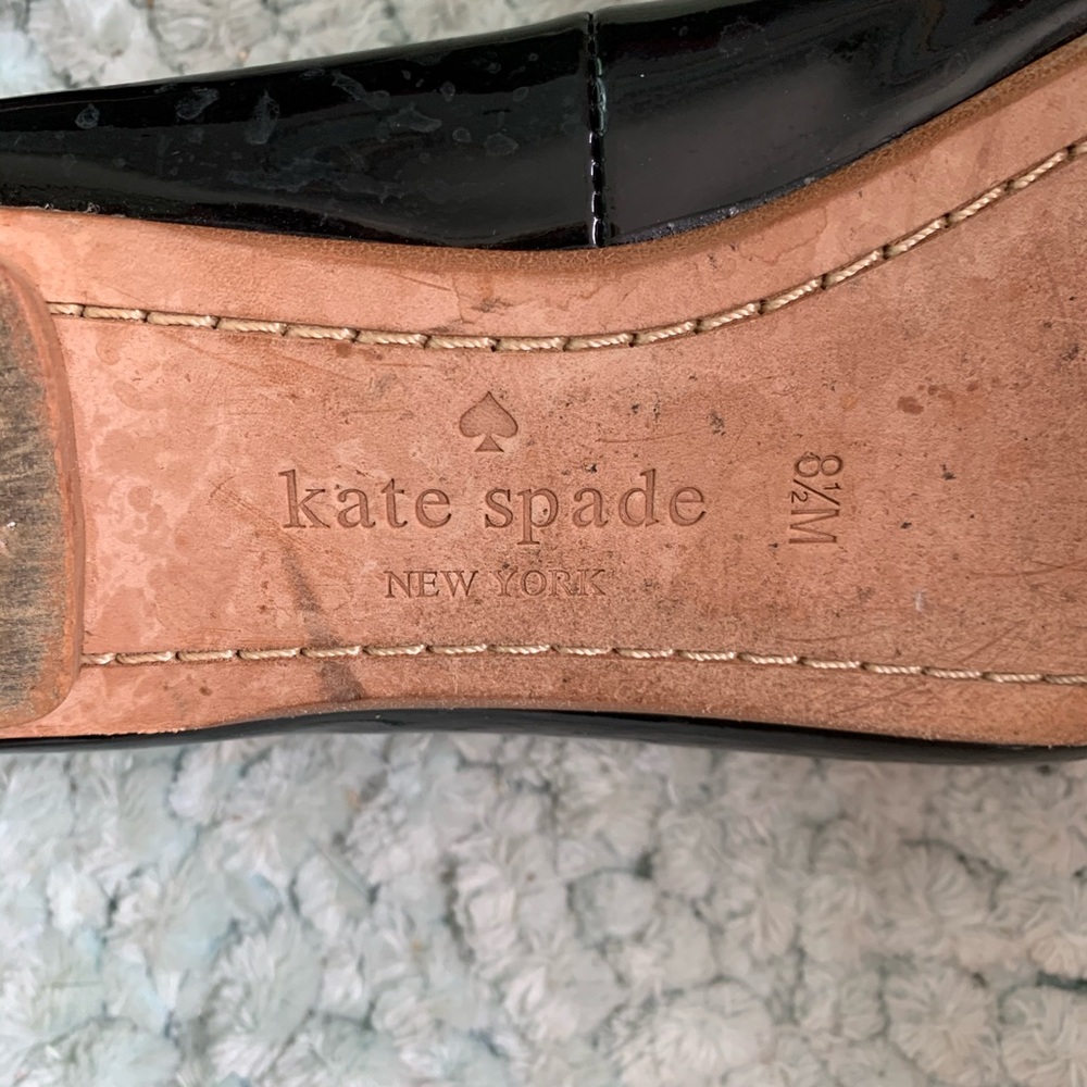 Kate Spade black patent flats - Picture 3 of 3